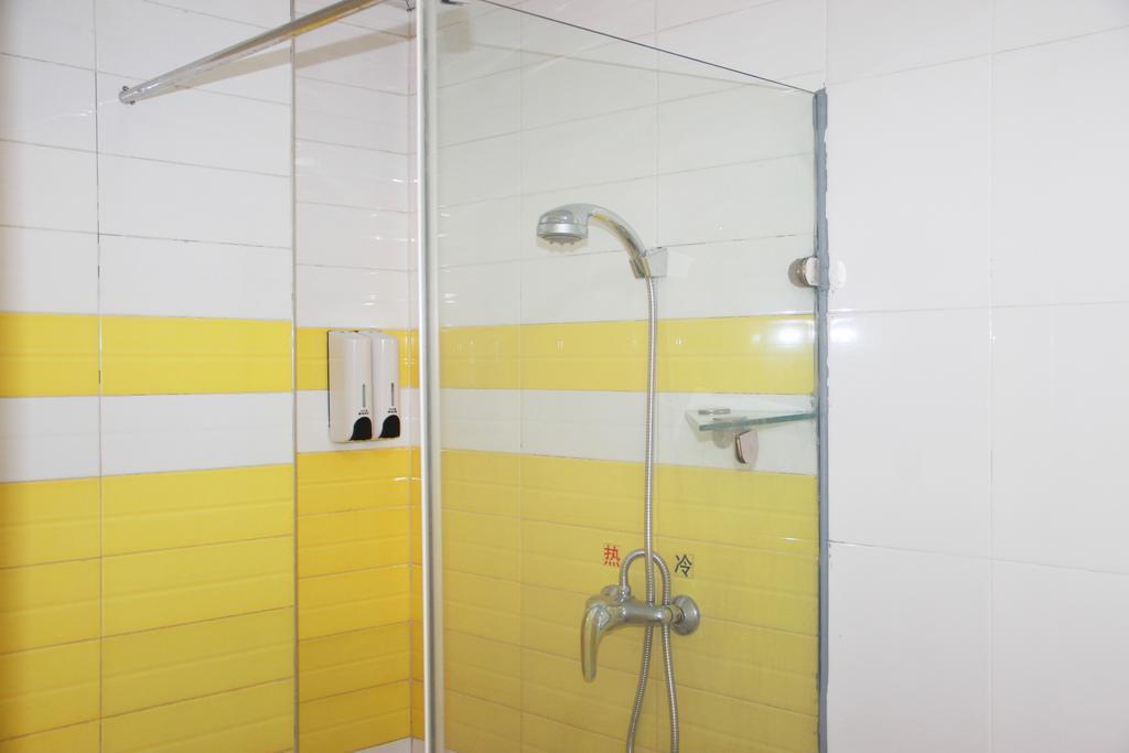 7Days Inn Guangzhou Shangxia Jiu Rd Exterior photo
