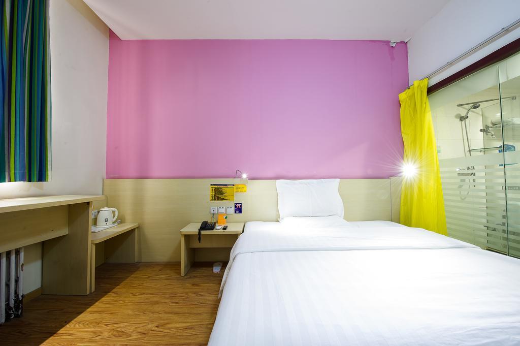 7Days Inn Guangzhou Shangxia Jiu Rd Exterior photo